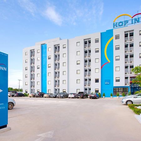 Hop Inn Ройет Экстерьер фото
