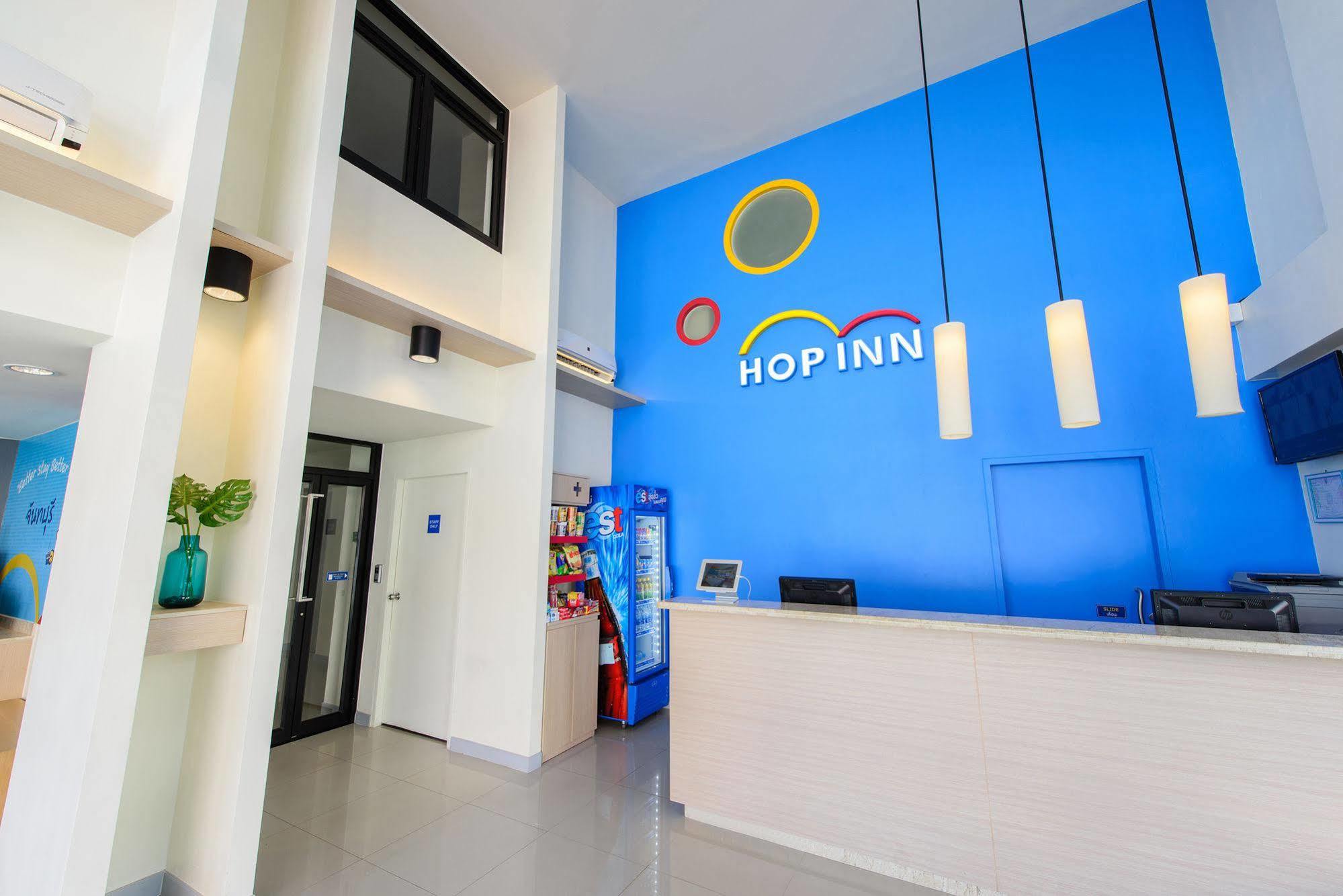 Hop Inn Ройет Экстерьер фото